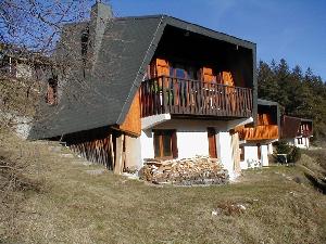 3 pièces 5 personnes - LE PEUIL CHALET N°45- PIGNOL 3 pièces 5 personnes - LE PEUIL CHALET N°45- PIGNOL