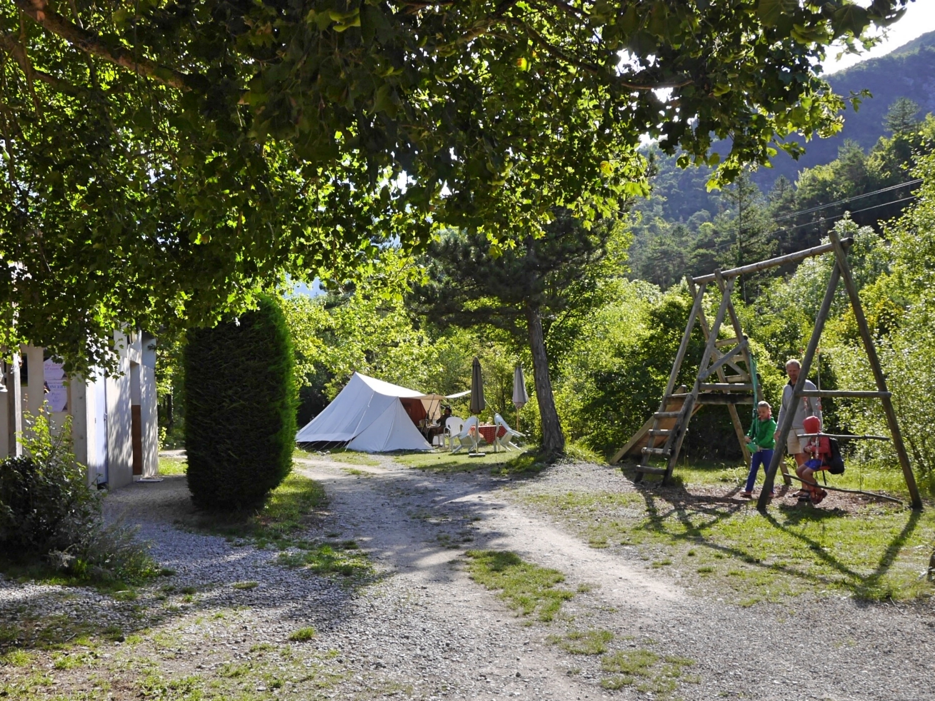 Aire Naturelle de Camping le Moulin du Rivet